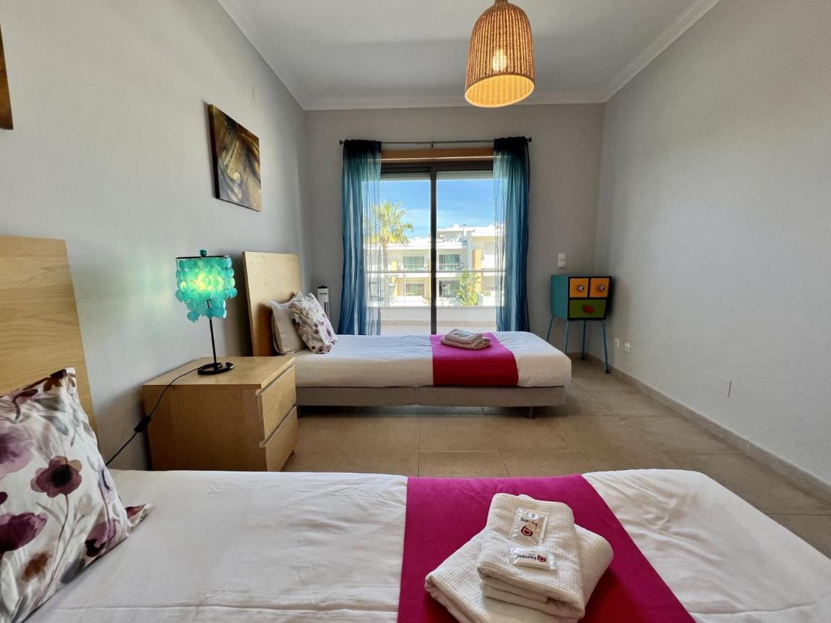 Albufeira Garden Villa With Pool By Homing Kültér fotó