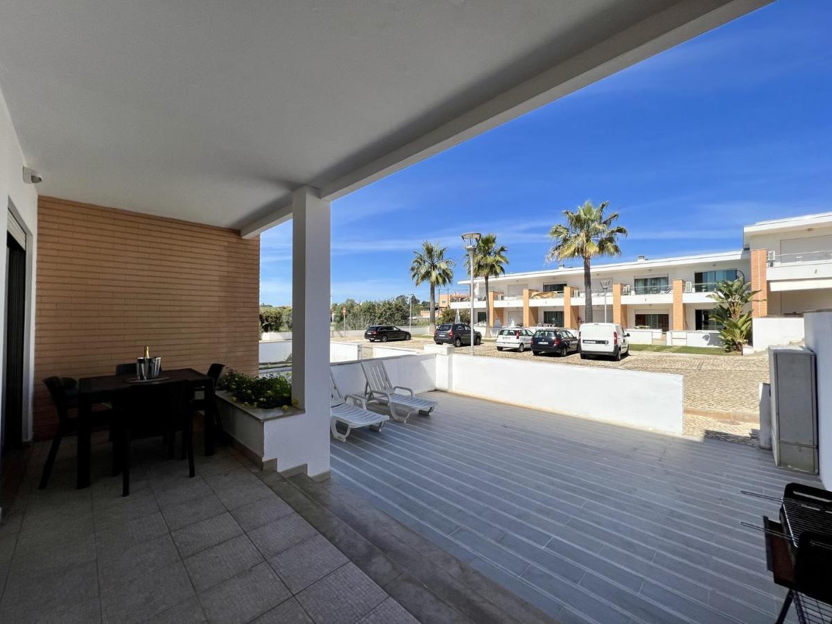 Albufeira Garden Villa With Pool By Homing Kültér fotó